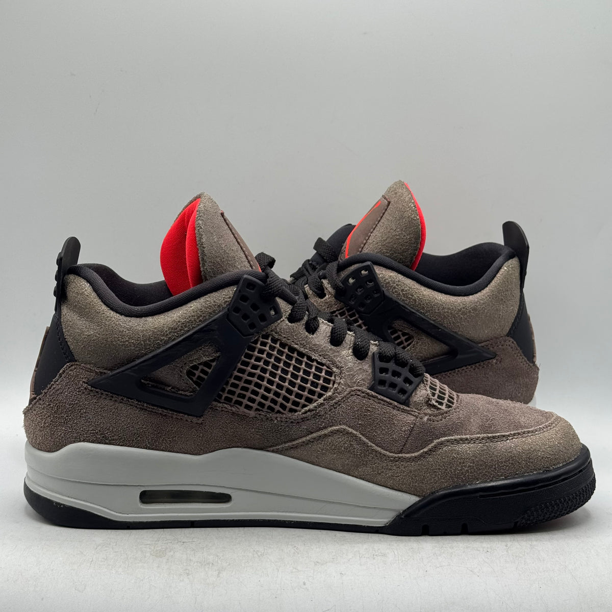 (USED) Jordan 4 Taupe Haze Size 9.5