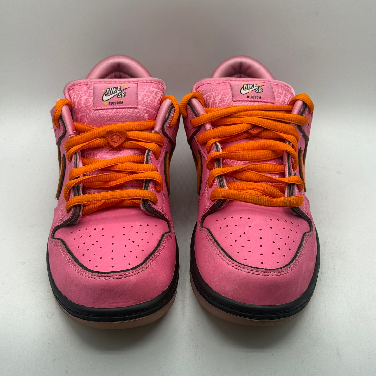 (USED NO BOX) Nike SB Dunk Low PowerPuff Girls Blossom Size 8