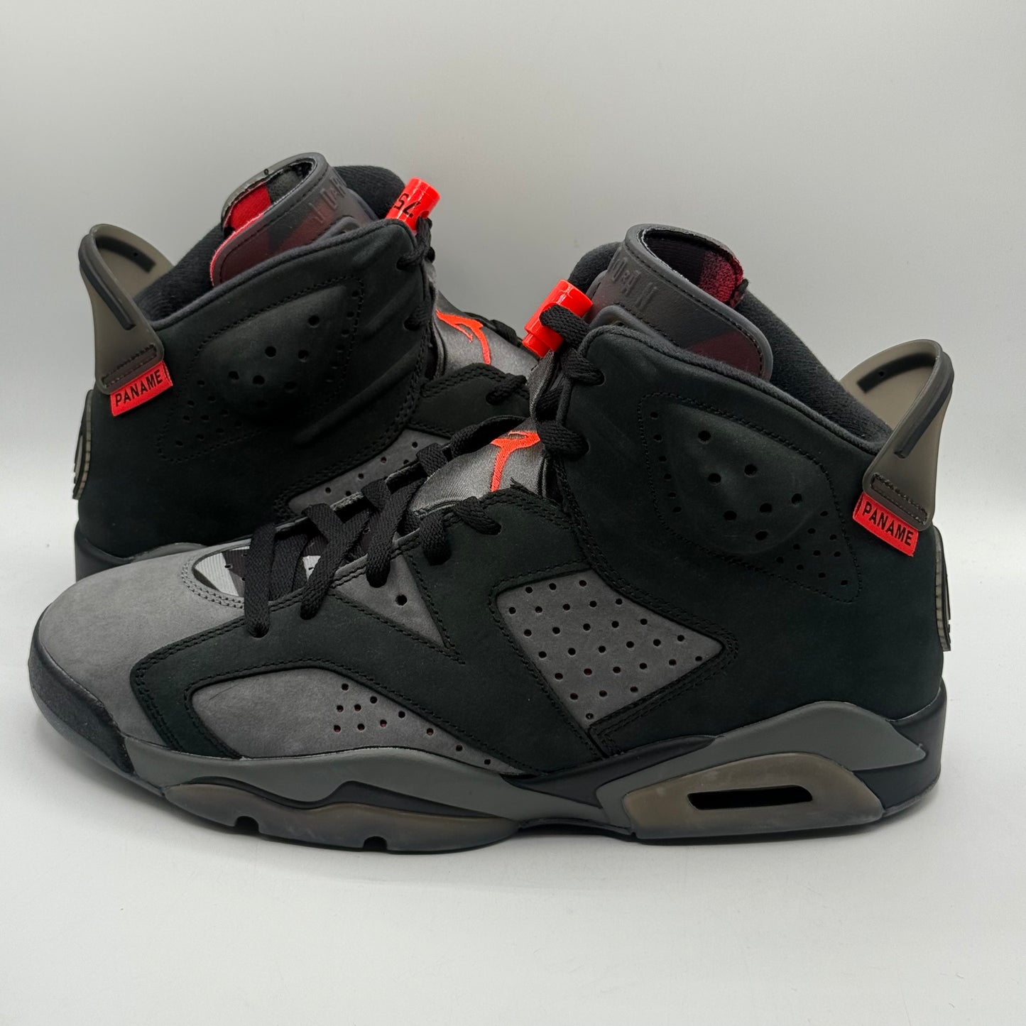 (USED) Jordan 6 PSG Size 10.5