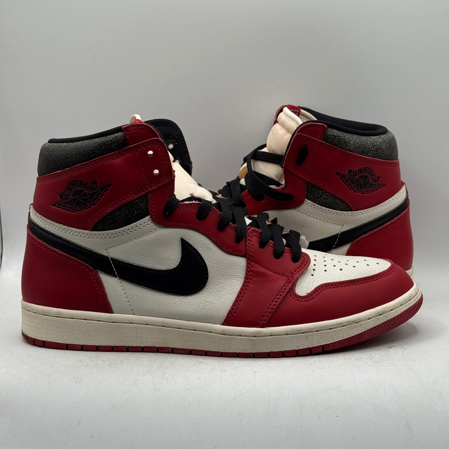 (Used No Box) Jordan 1 High Lost and Found Size 11
