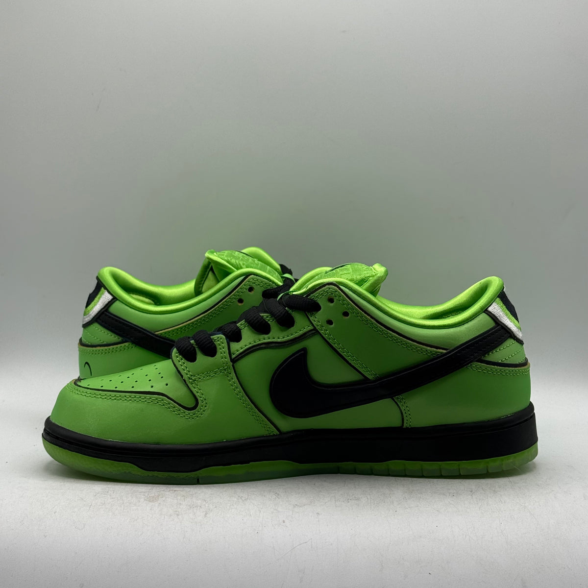 (Used) Nike SB Dunk Low Powerpuff Girls Buttercup Size 7.5