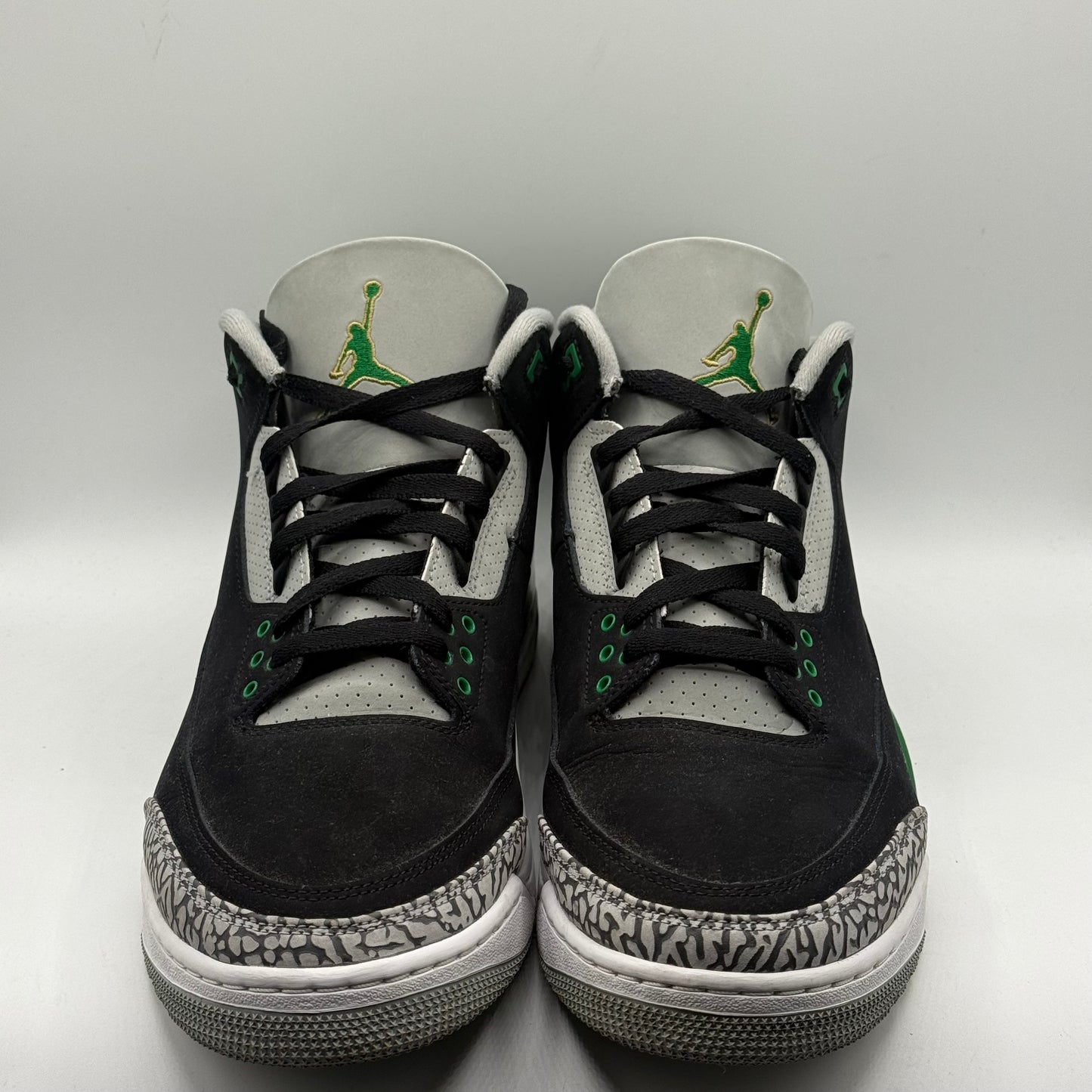 (Used) Jordan 3 Pine Green Size 12