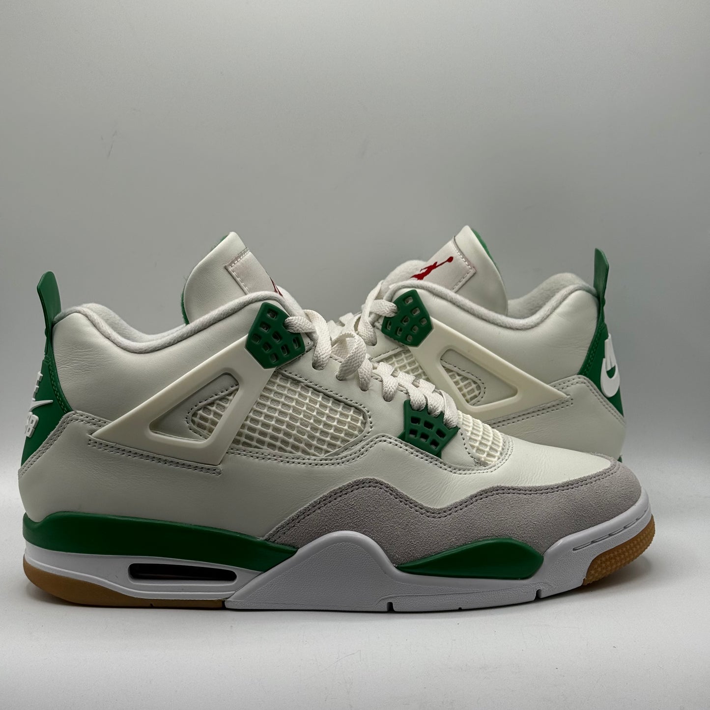 (Used) Jordan 4 SB Pine Green Size 11