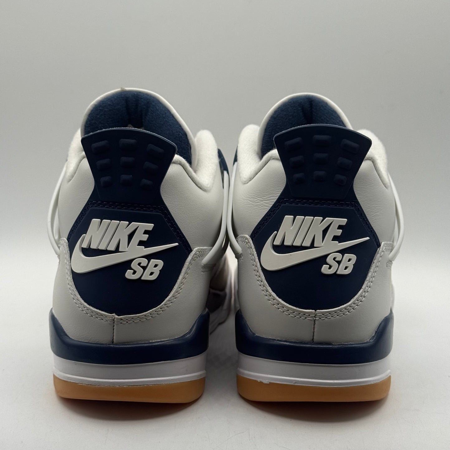 (Used) Jordan 4 SB Navy Size 5