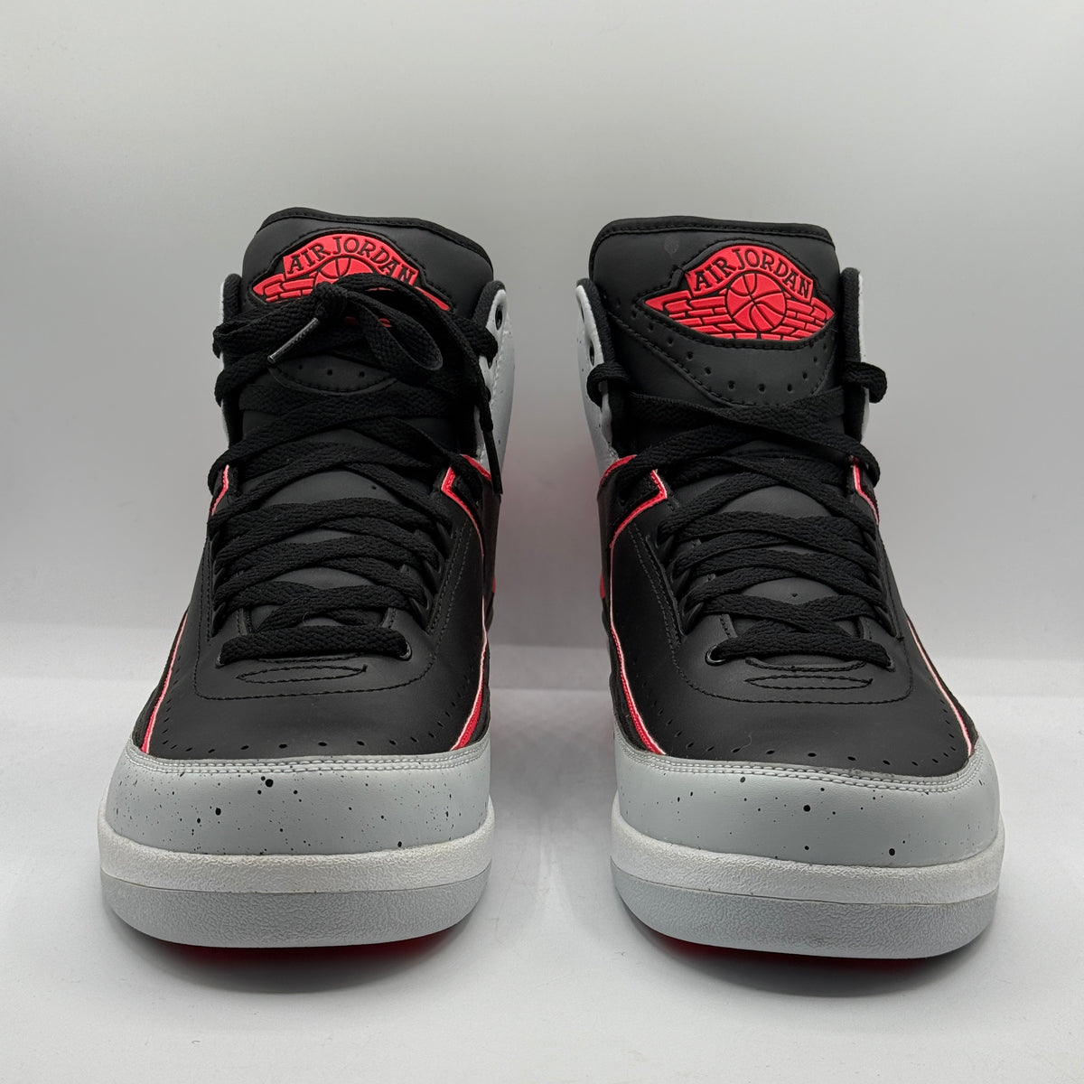 (USED) Jordan 2 Infrared Cement Size 10.5