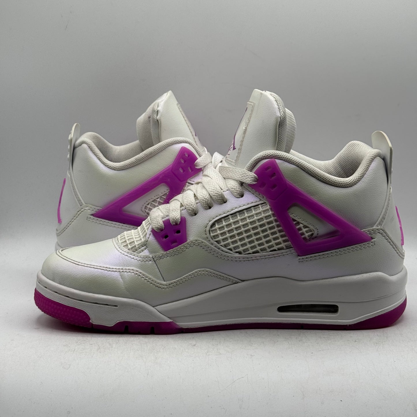 (Used) Jordan 4 Hyper Violet Size 6.5Y