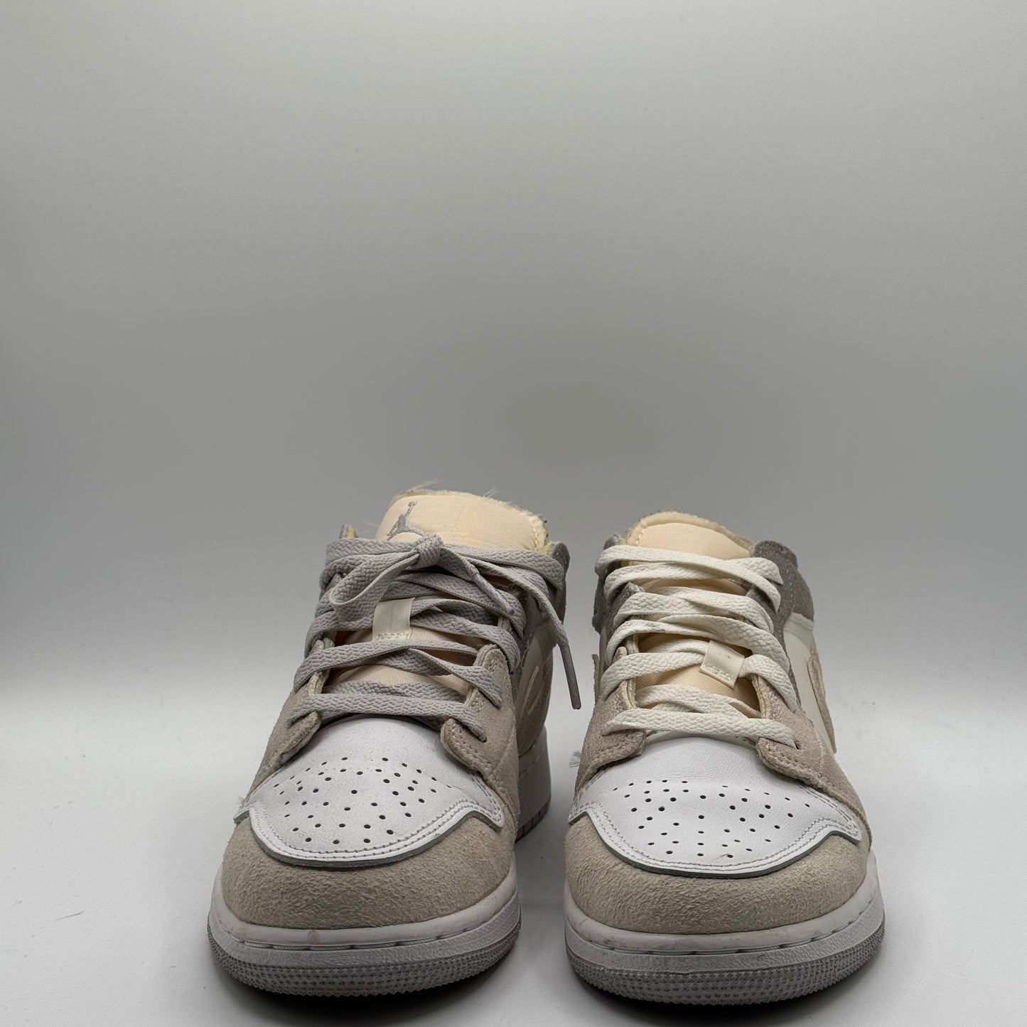 (Used No Insoles) Jordan 1 Low Inside Out Cream White Light Grey Size 5Y