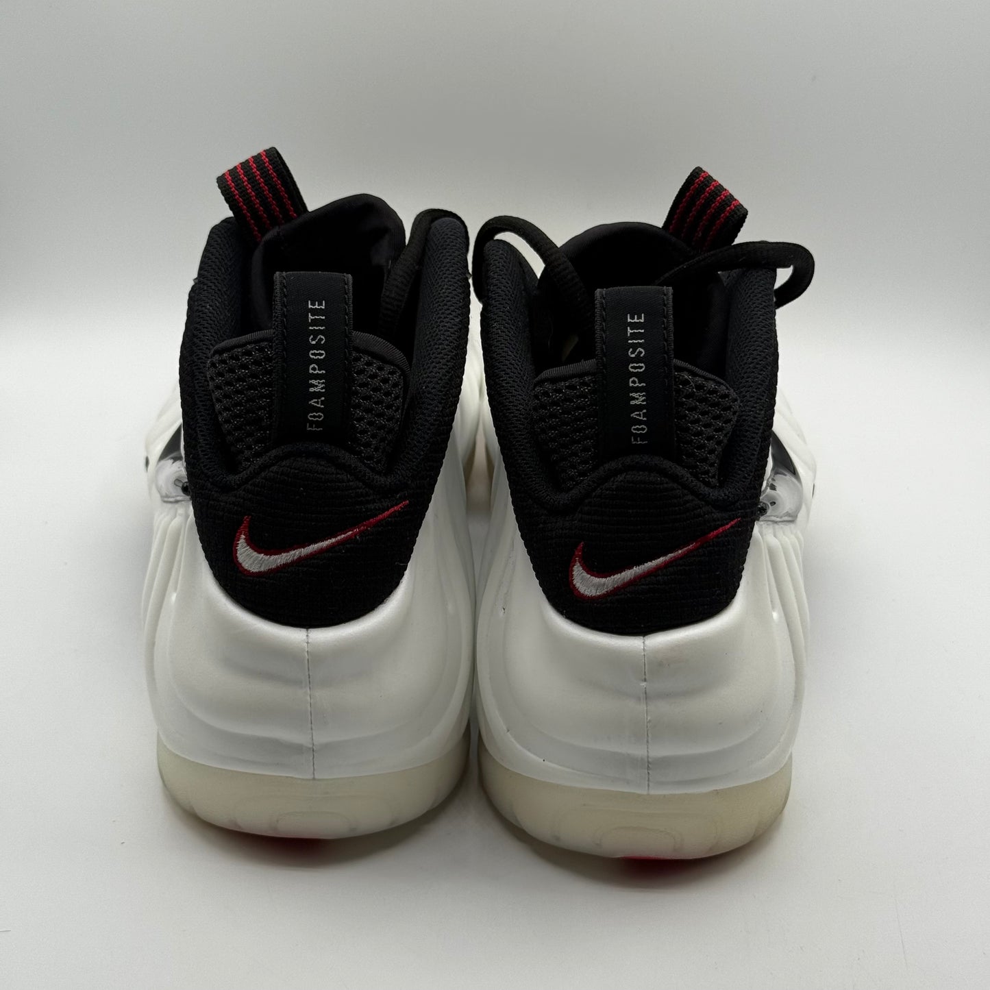 (USED) Nike Foamposite Pro Pearl Size 14