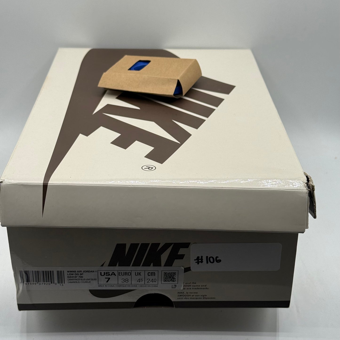 (Used) Jordan 1 Low Travis Canary Size 7W/5.5Y