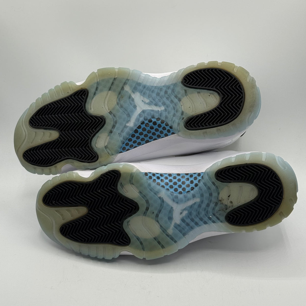 (USED) Jordan 11 High Legend Blue Size 10