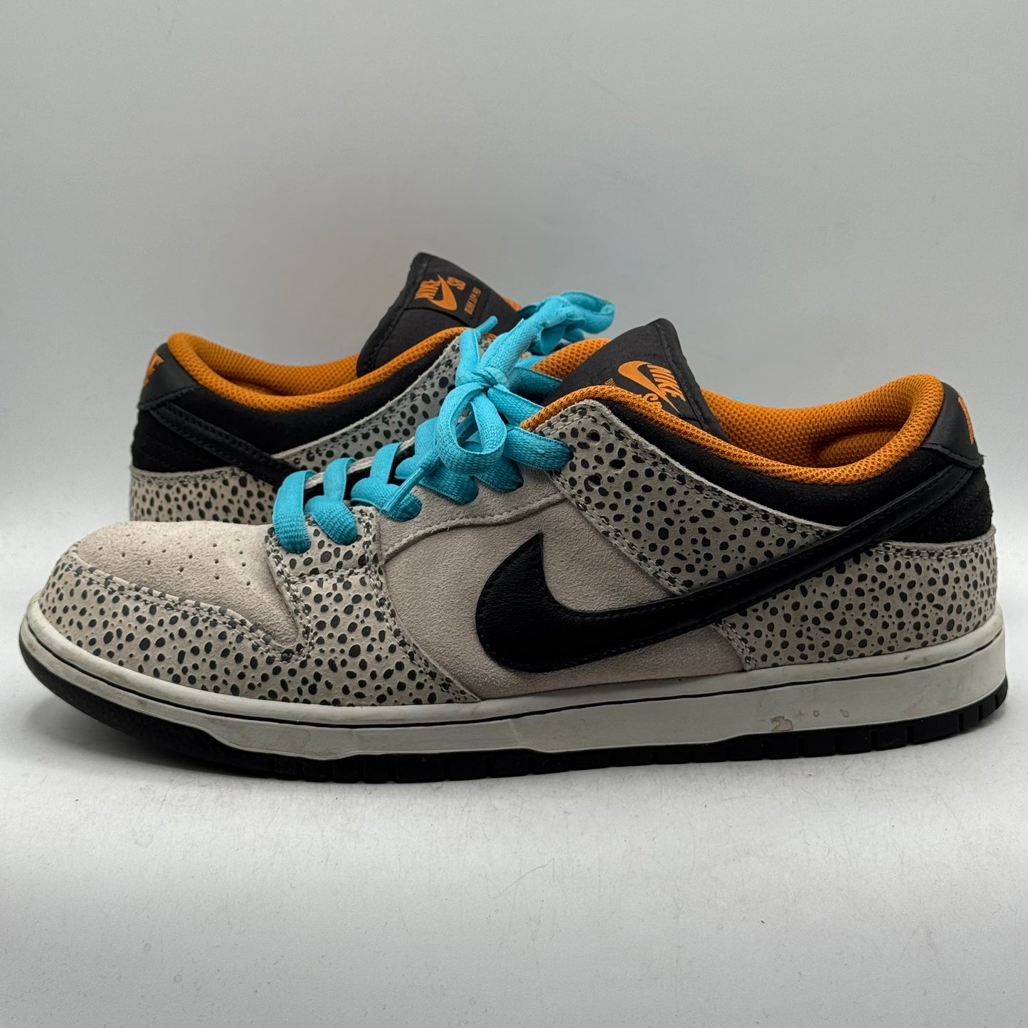(Used No Box) Nike SB Dunk Low Olympic Safari Size 11