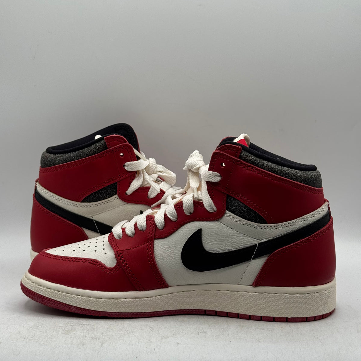 (Used) Jordan 1 High Lost and Found Size 6Y