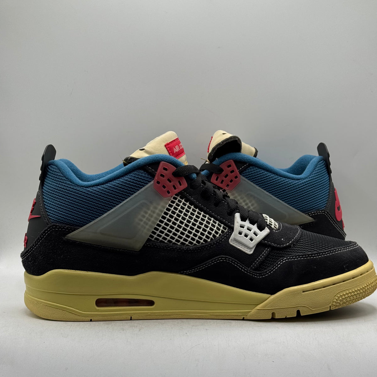(Used) Jordan 4 Union Off Noir Size 13