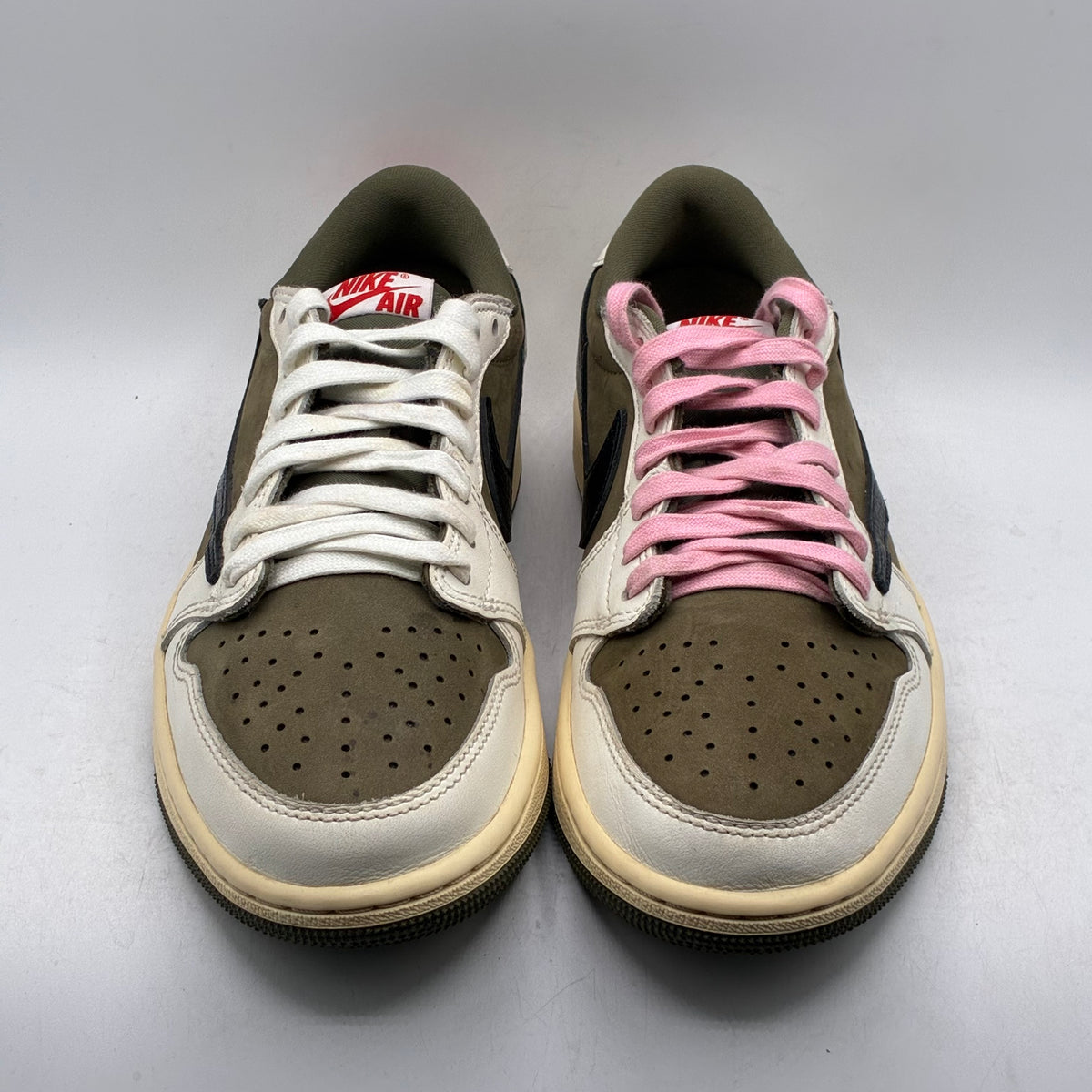 (USED REP BOX) Jordan 1 Low Travis Scott Medium Olive Size 7.5