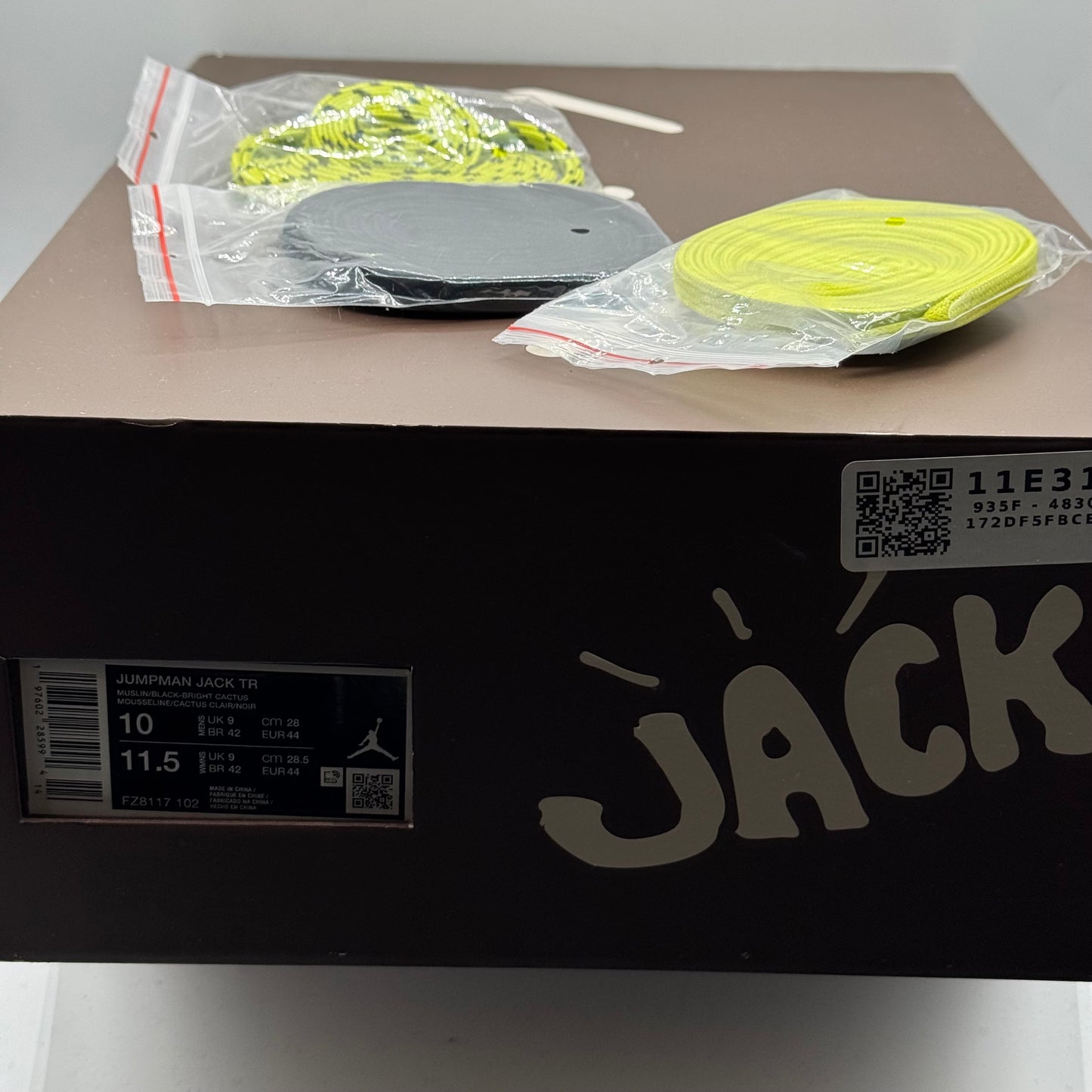 (USED) Jordan Jumpman Jack TS Bright Cactus Size 10