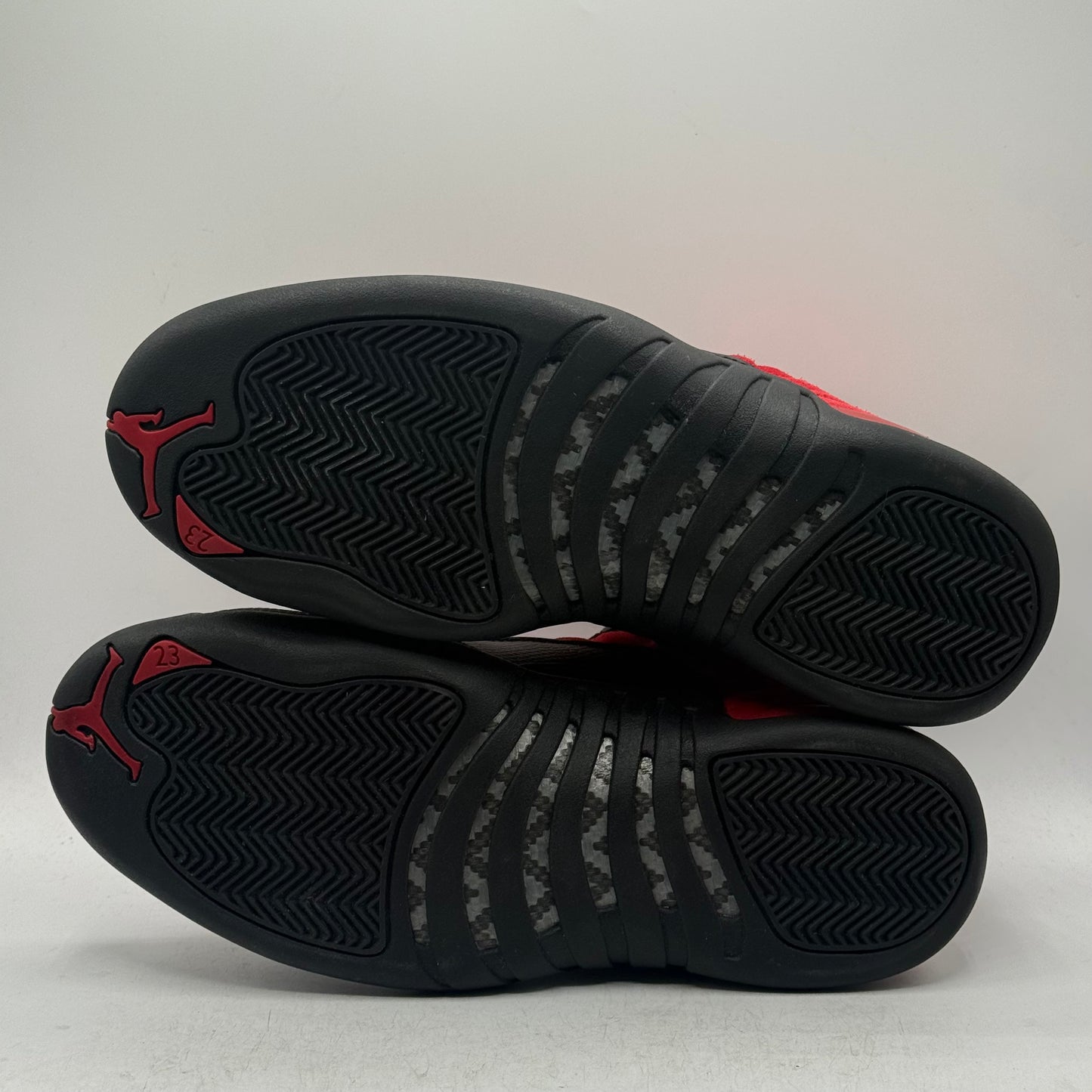 (USED) Jordan 12 Reverse Flu Game Size 9.5