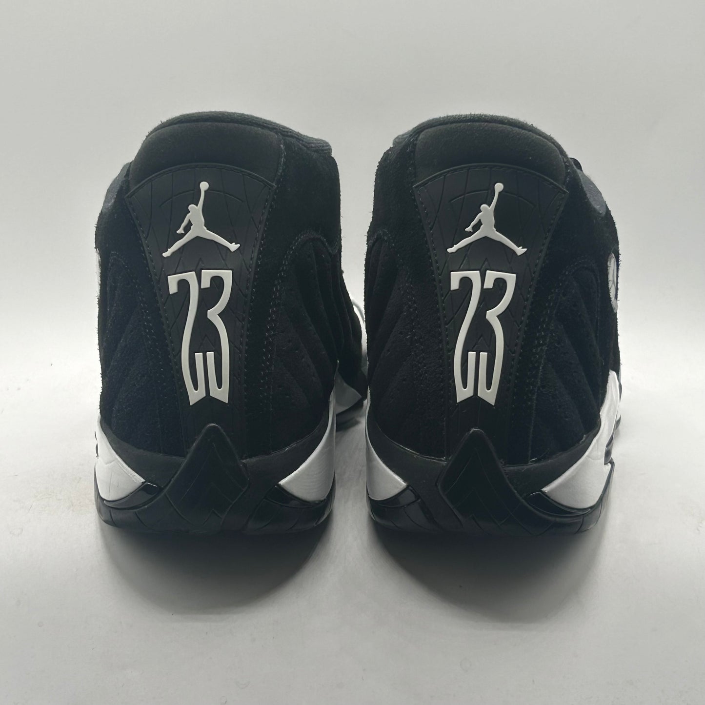 (USED NO BOX) Jordan 14 Black White Size 12