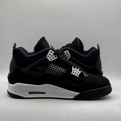 (USED) Jordan 4 White Thunder Size 9