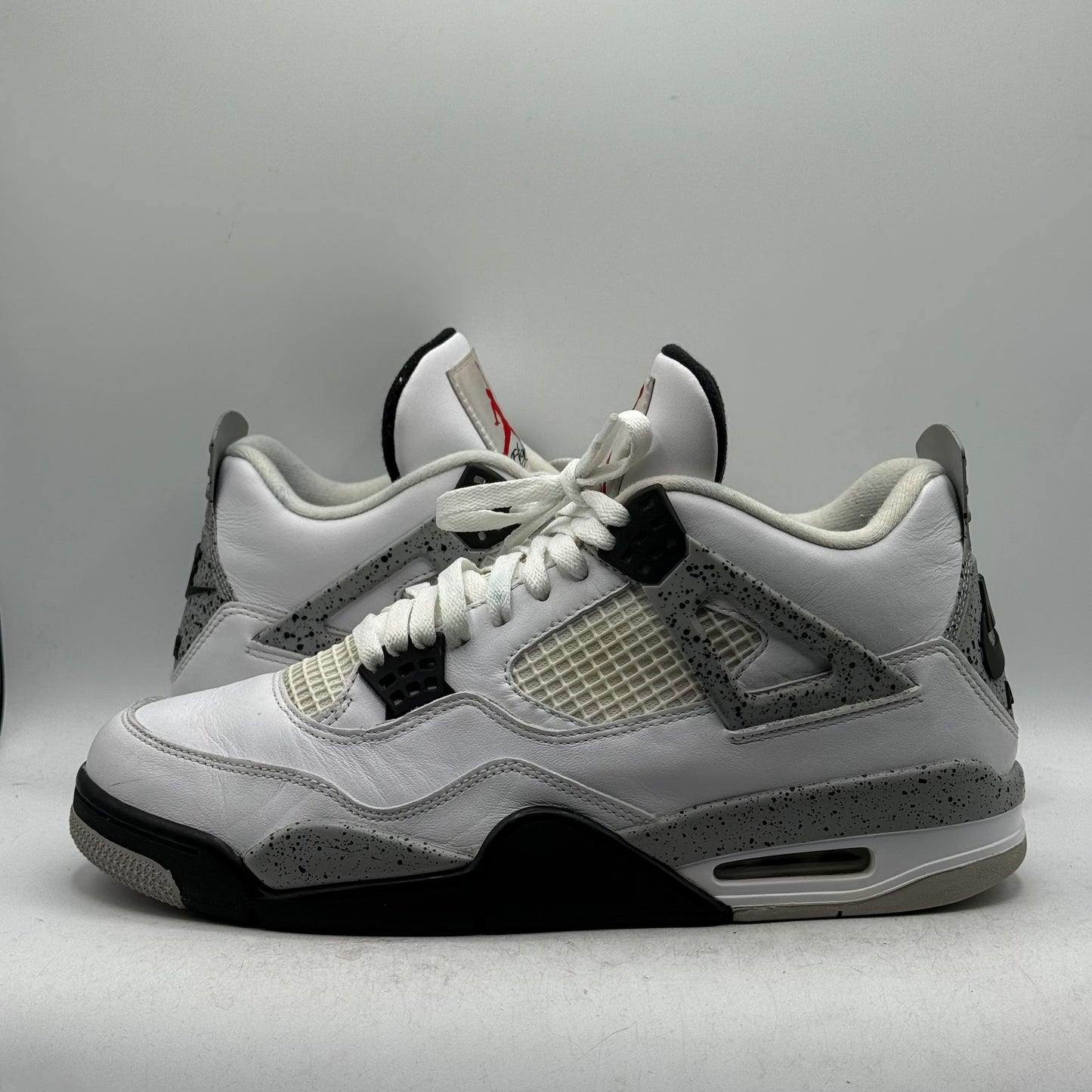 (Used) Jordan 4 White Cement (2016) Size 11