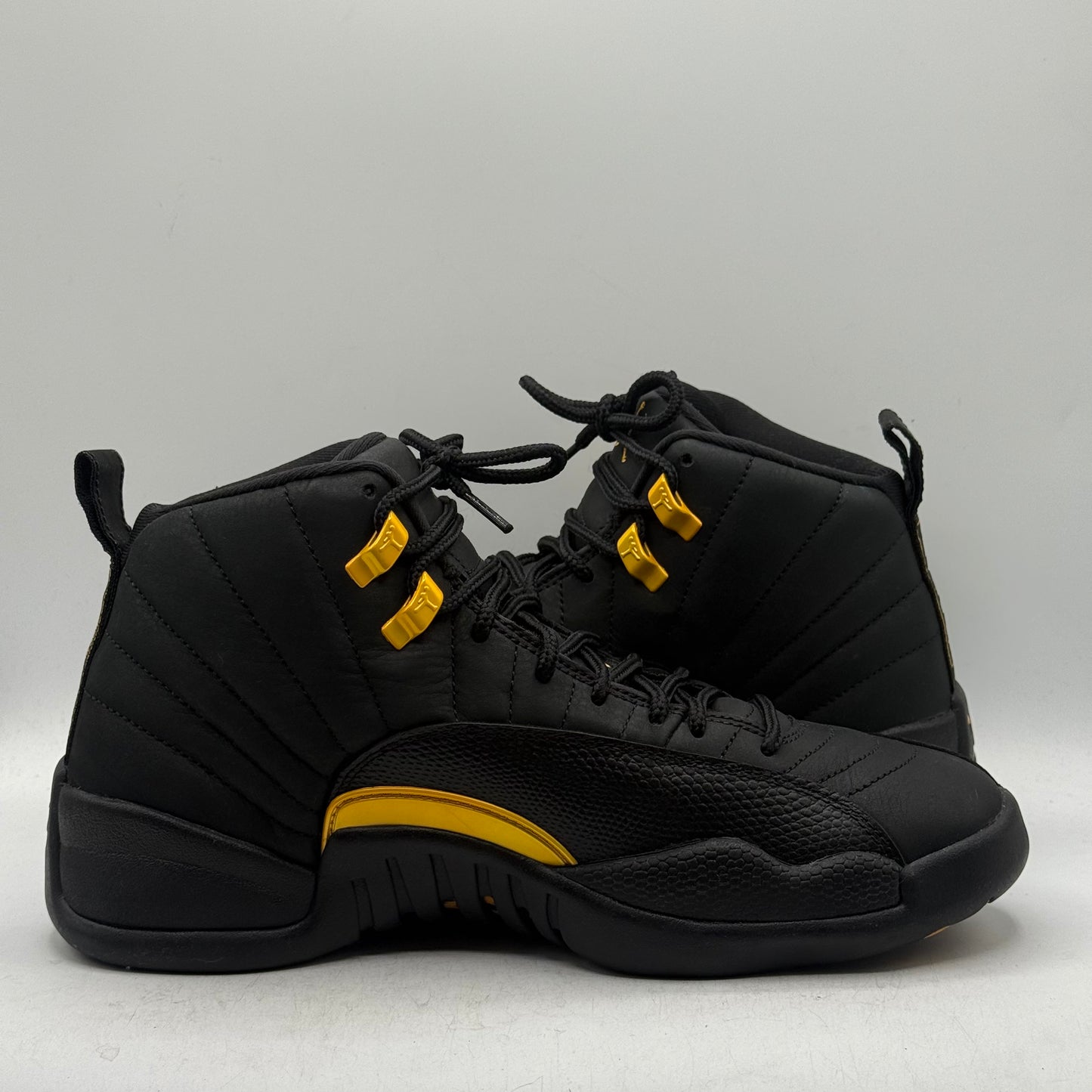 (Used) Jordan 12 University Gold Size 8.5