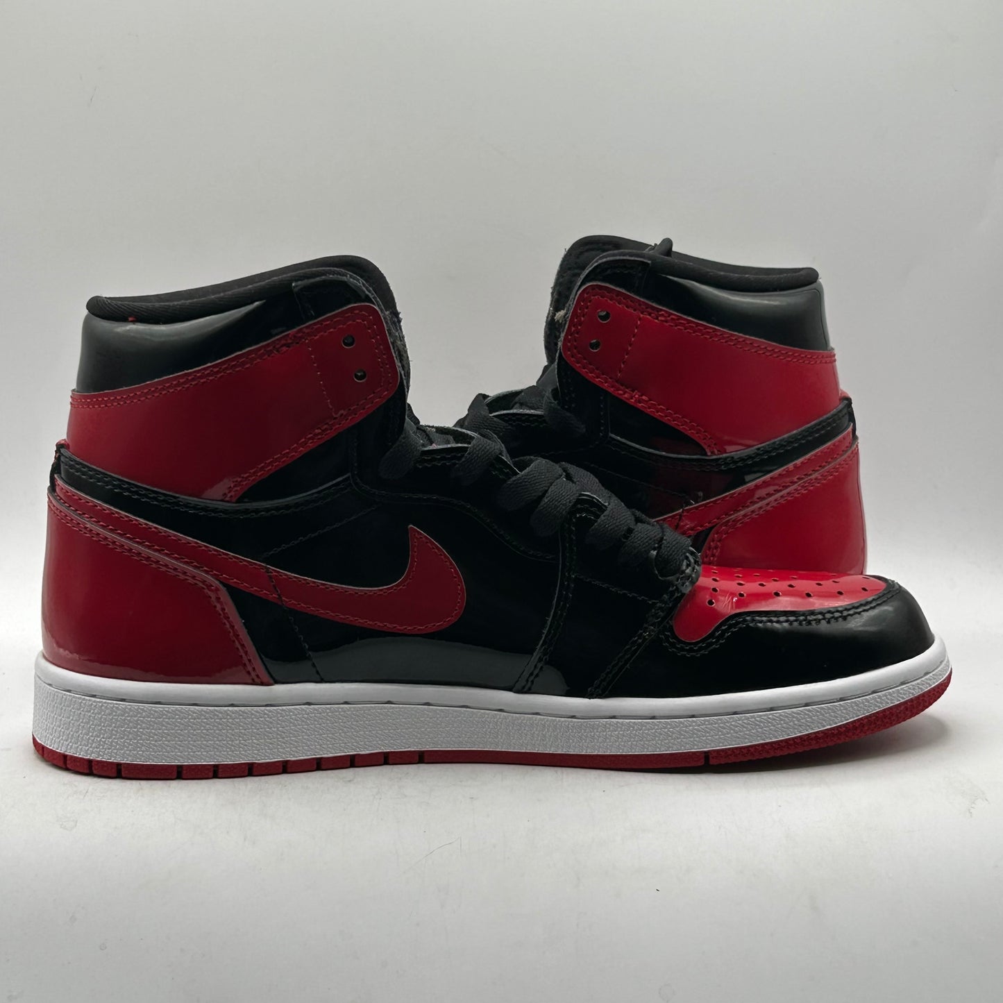 (USED) Jordan 1 High Patent Bred Size 9