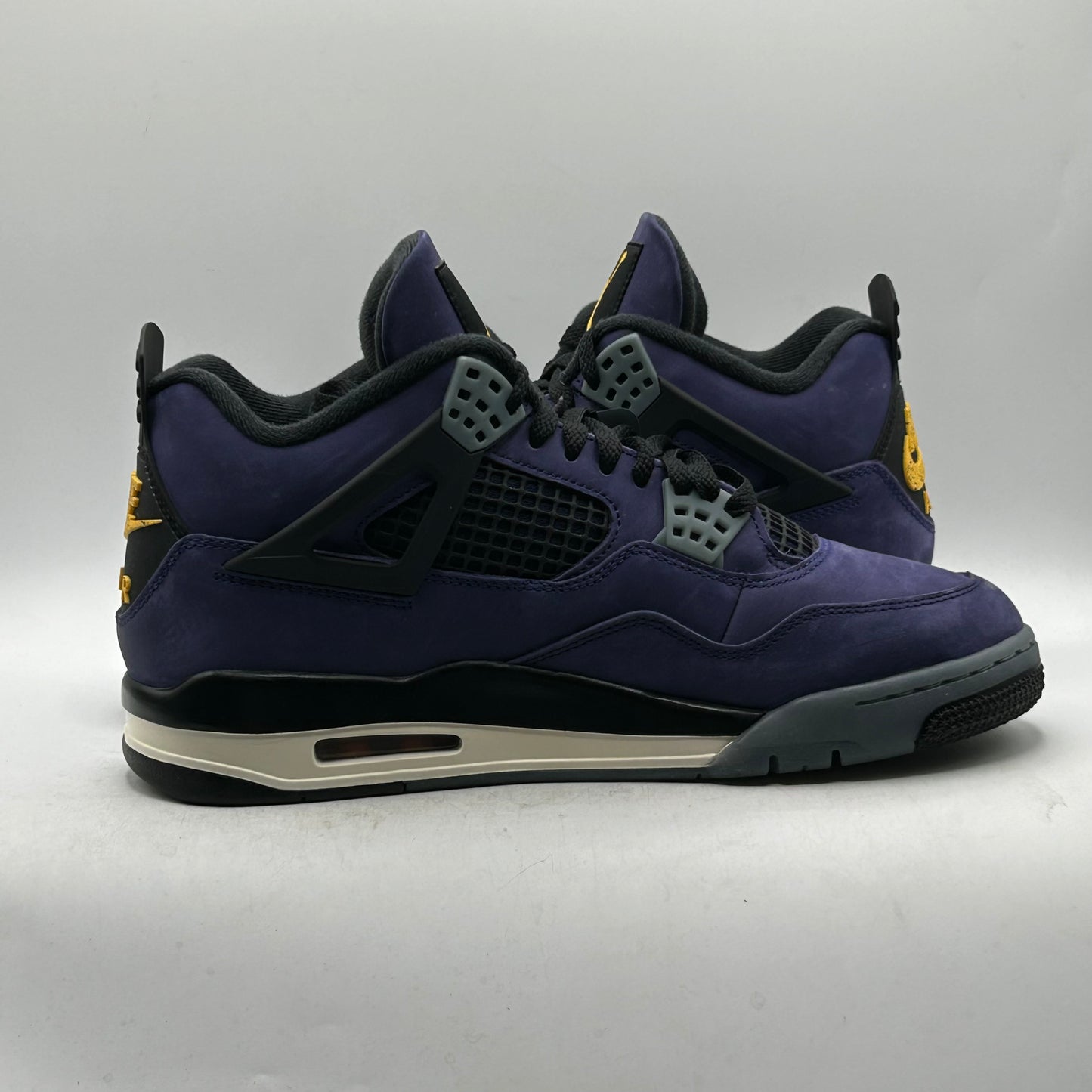 (Used) Jordan 4 Lakers Size 9.5