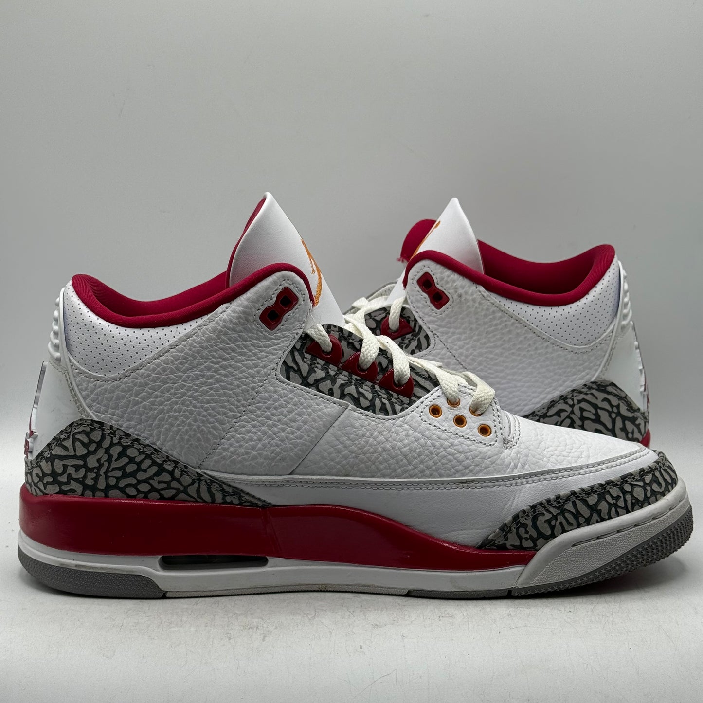 (Used) Jordan 3 Cardinal Size 10.5