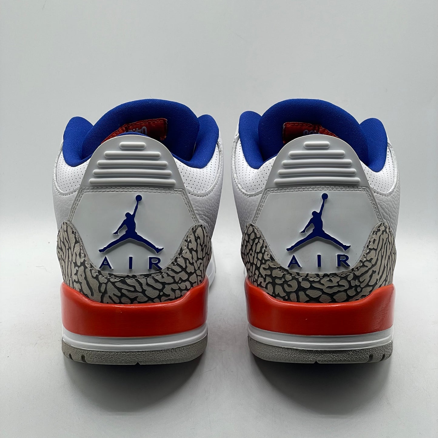 (USED) Jordan 3 Knicks Size 10
