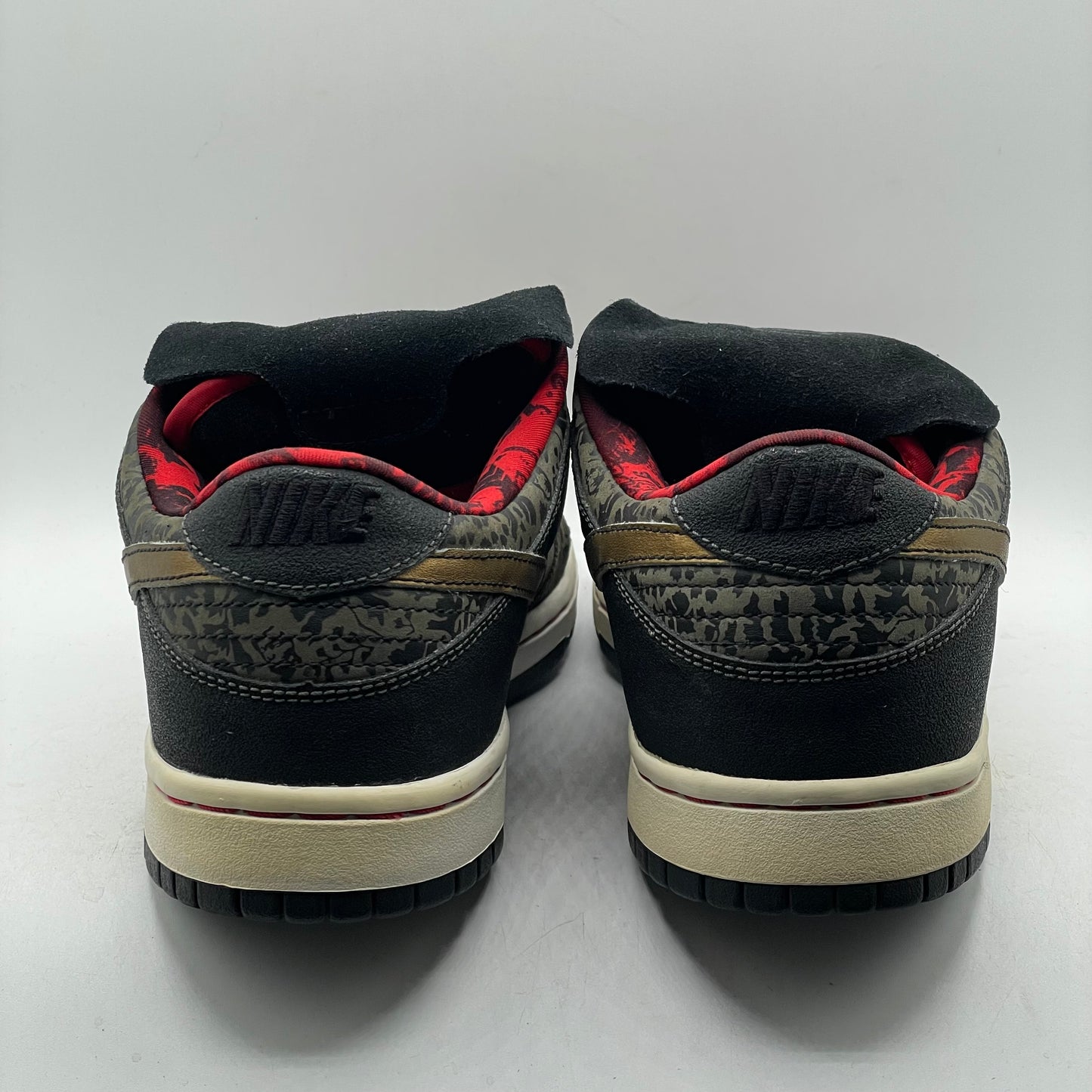 (USED REP BOX) Nike Dunk SB SBTG Pirate Size 11
