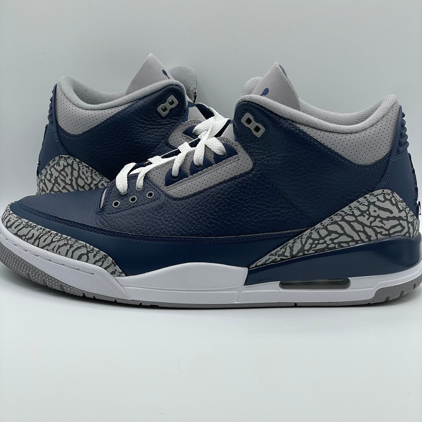 [USED] Jordan 3 Georgetown Size 13