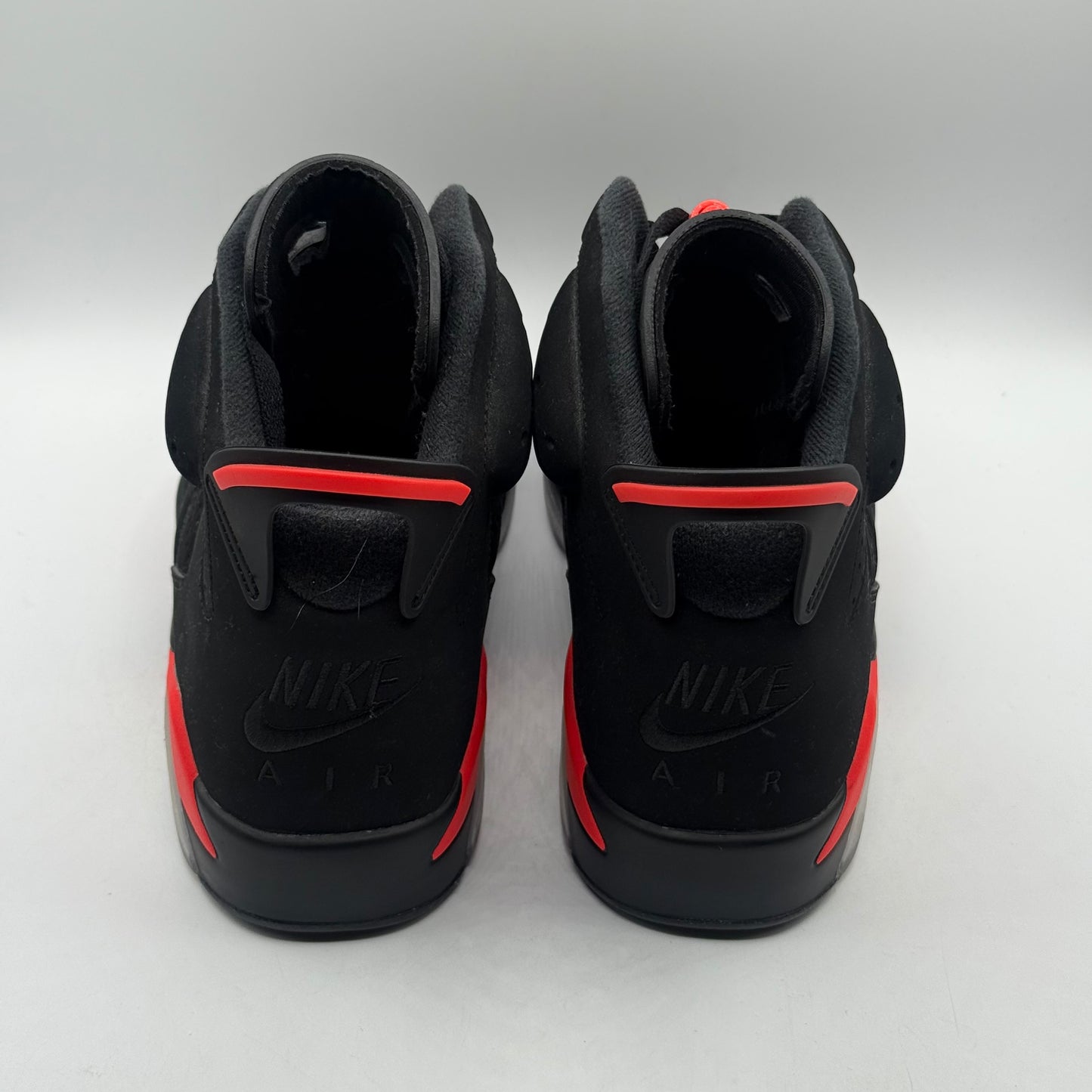 (USED) Jordan 6 Infrared Size 10.5