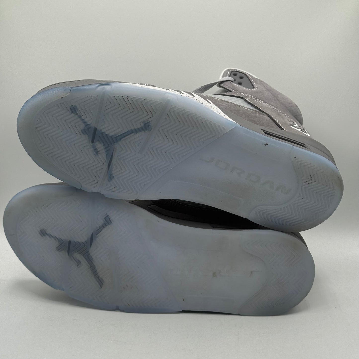 (USED) Jordan 5 Wolf Grey Size 11.5