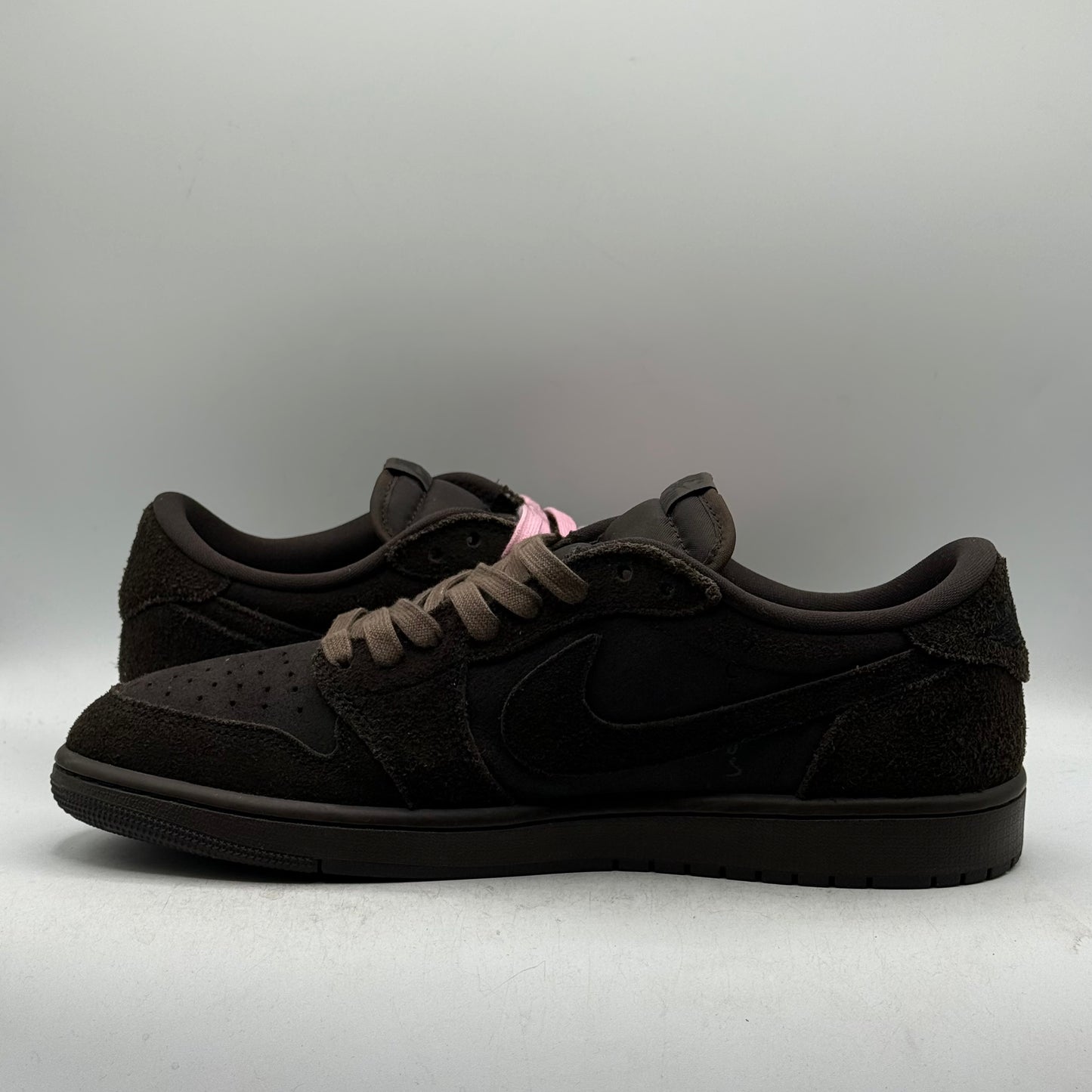 (Used No Box) Jordan 1 Low Travis Scott Velvet Size 11
