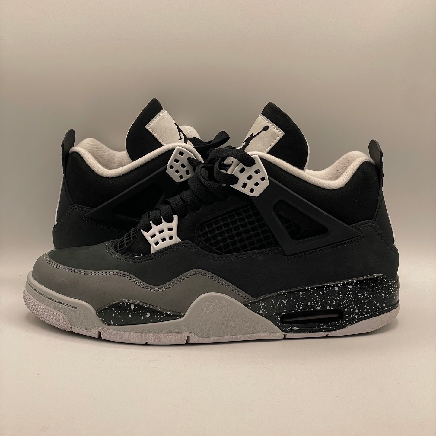(USED) Jordan 4 Fear Size 8.5