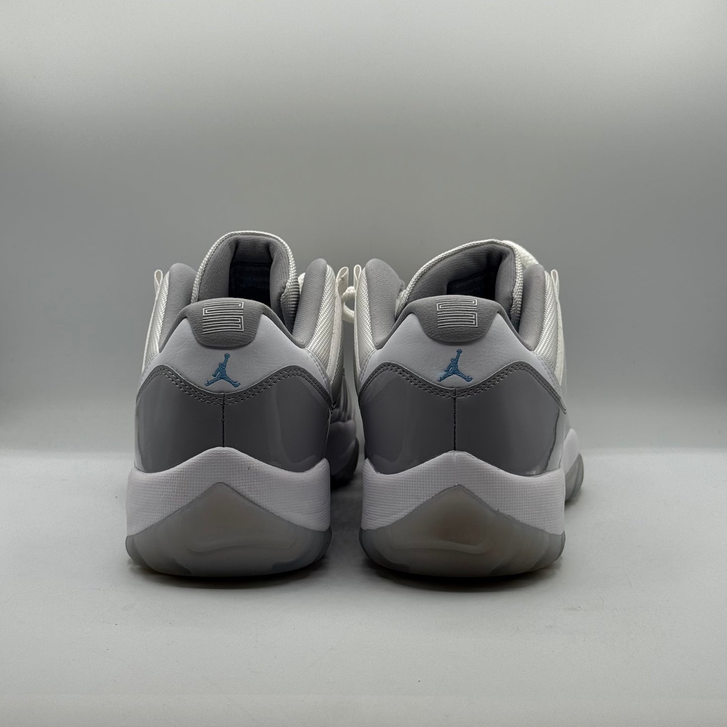 (USED) Jordan 11 Low Cement Grey Size 11.5