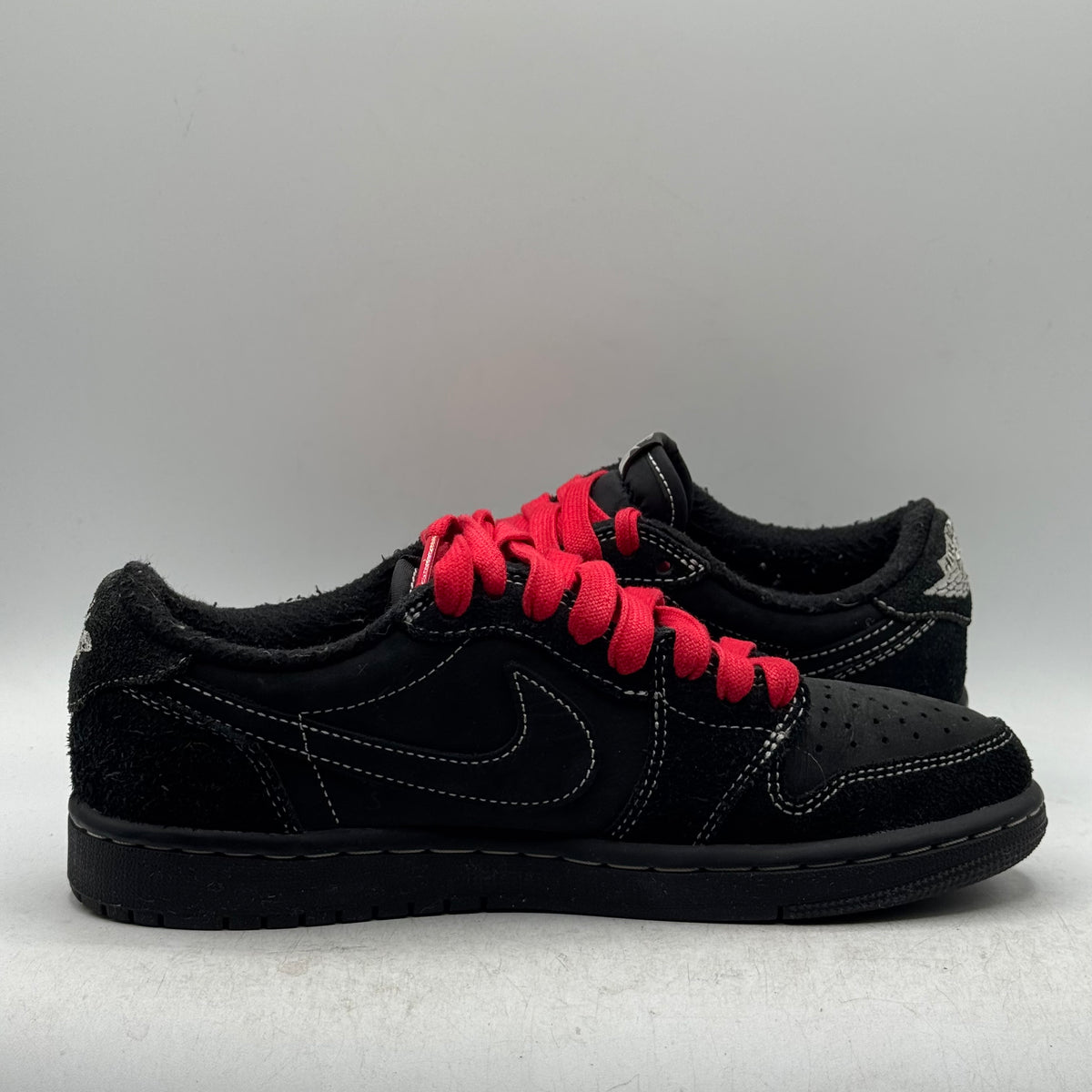 (USED) Jordan 1 Low Travis Scott Black Phantom Size 5.5