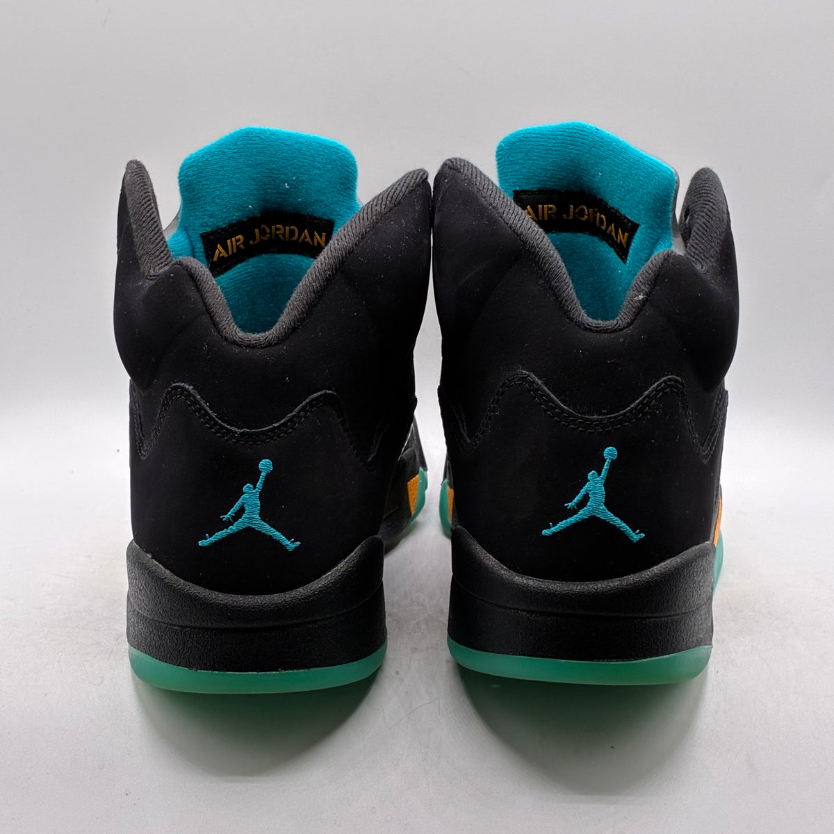 (USED) Jordan 5 Aqua Size 10.5