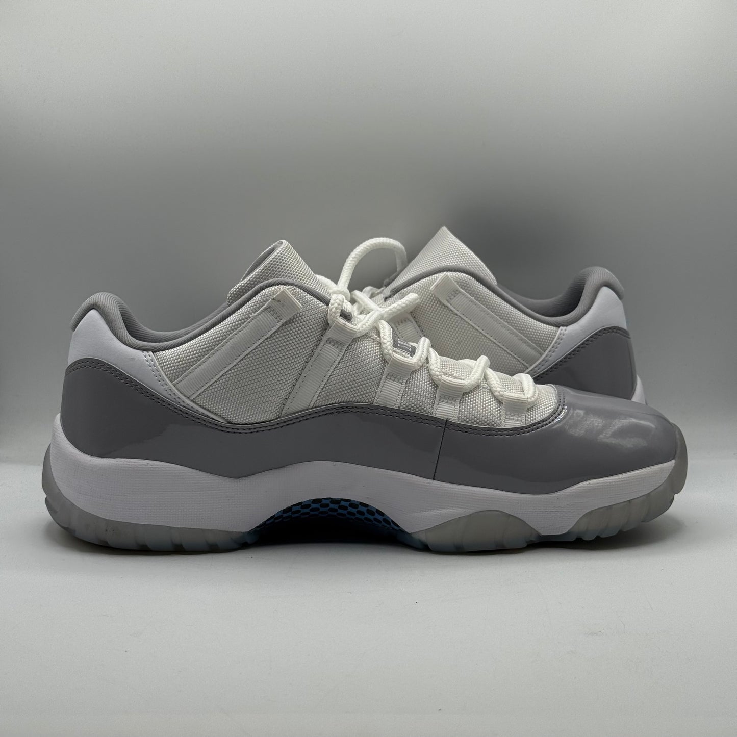 (USED) Jordan 11 Low Cement Grey Size 11.5