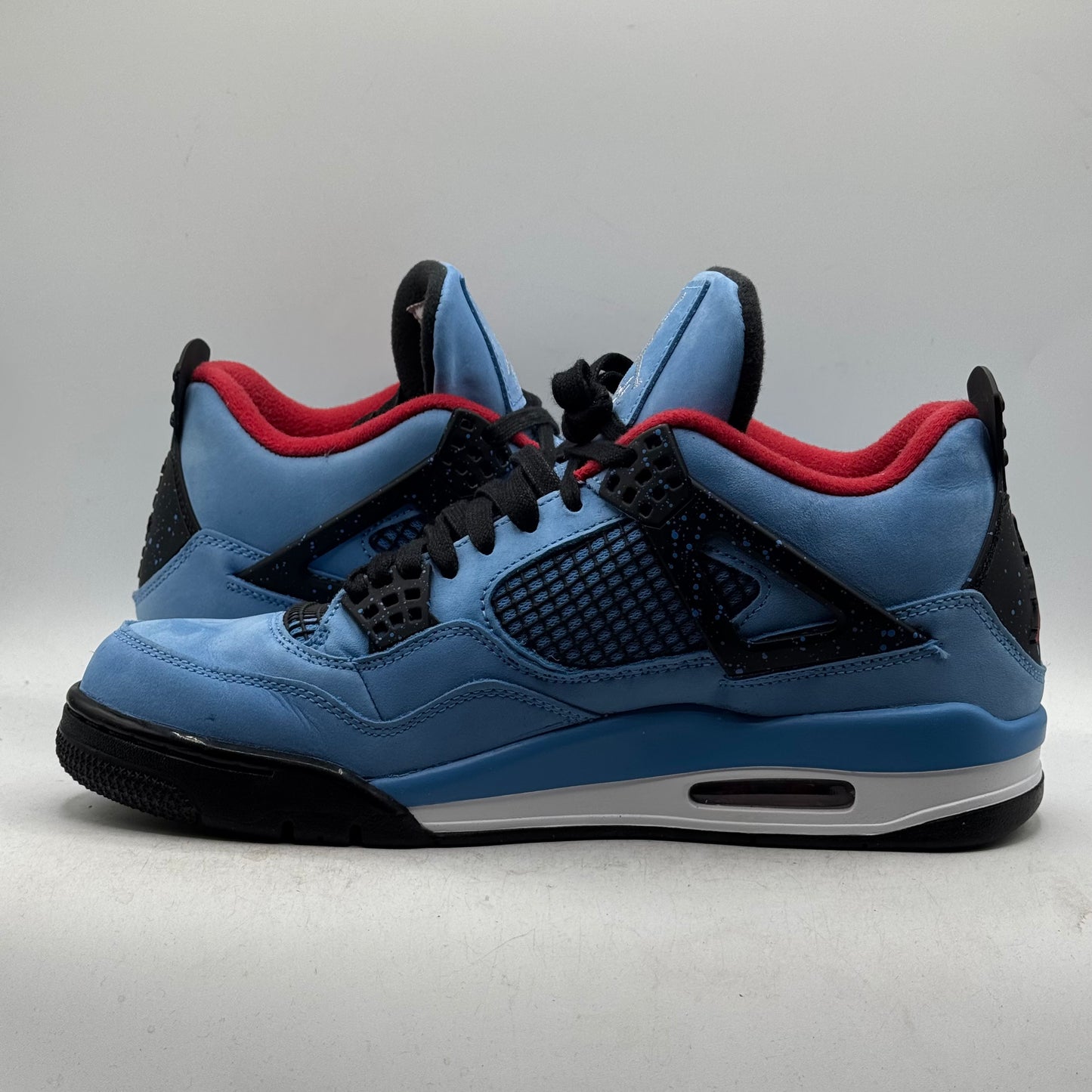 (USED) Jordan 4 Travis Scott Size 10.5