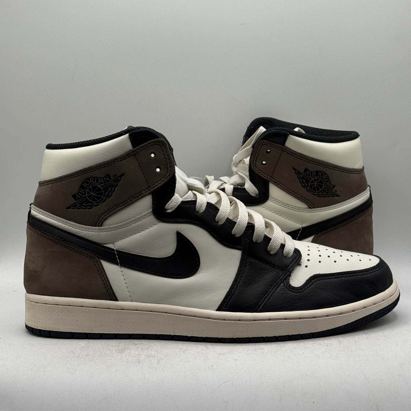 (Used) Jordan 1 High Mocha Size 12