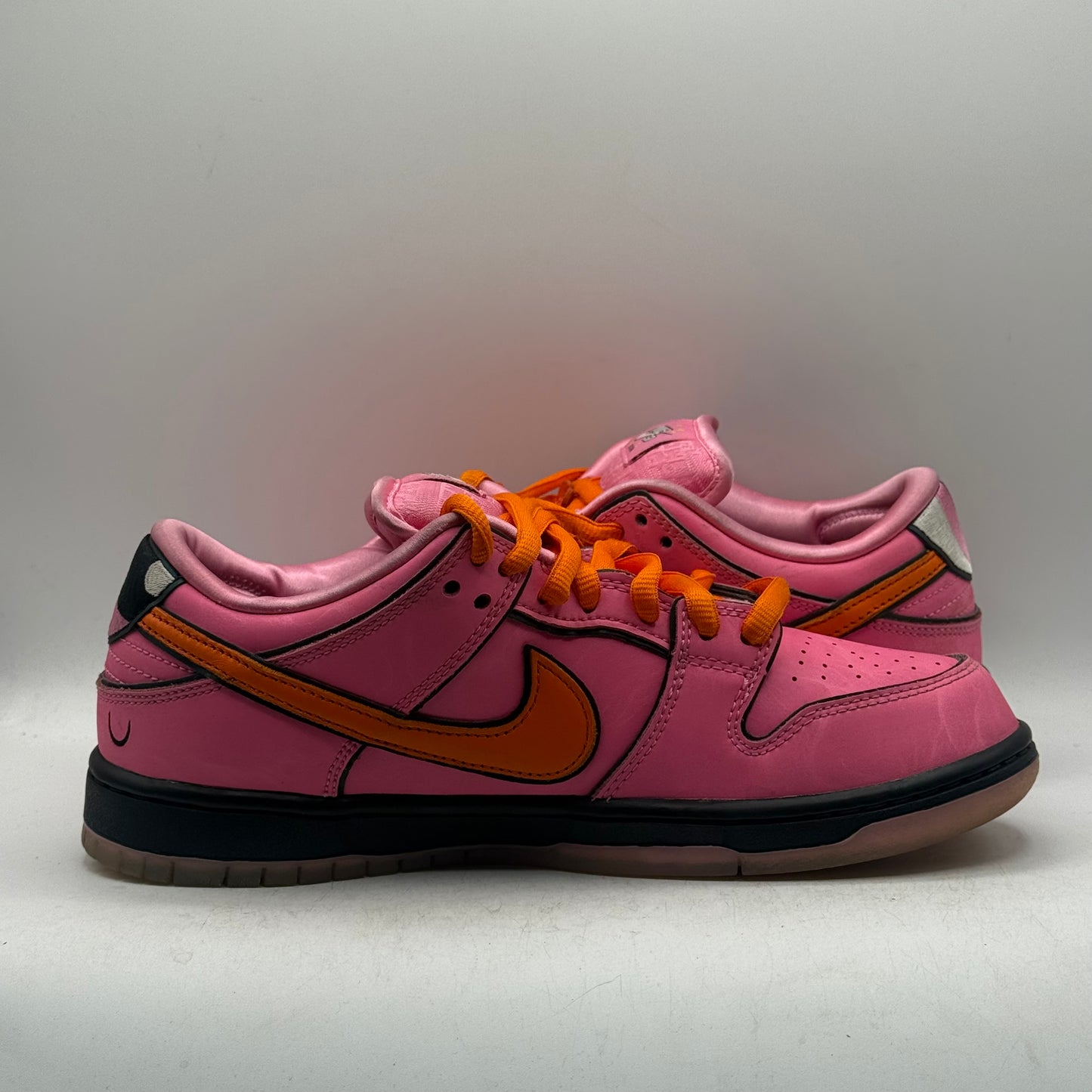 (USED NO BOX) Nike SB Dunk Low PowerPuff Girls Blossom Size 8