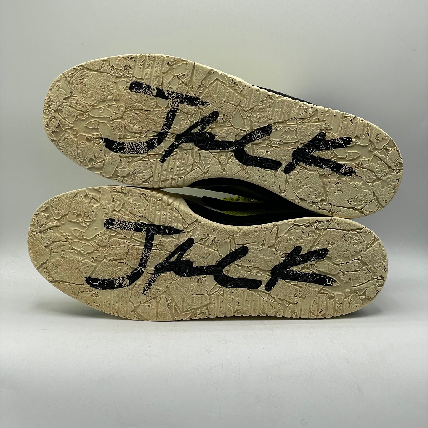 (USED) Jordan Jumpman Jack Travis Scott Bright Cactus Size 11