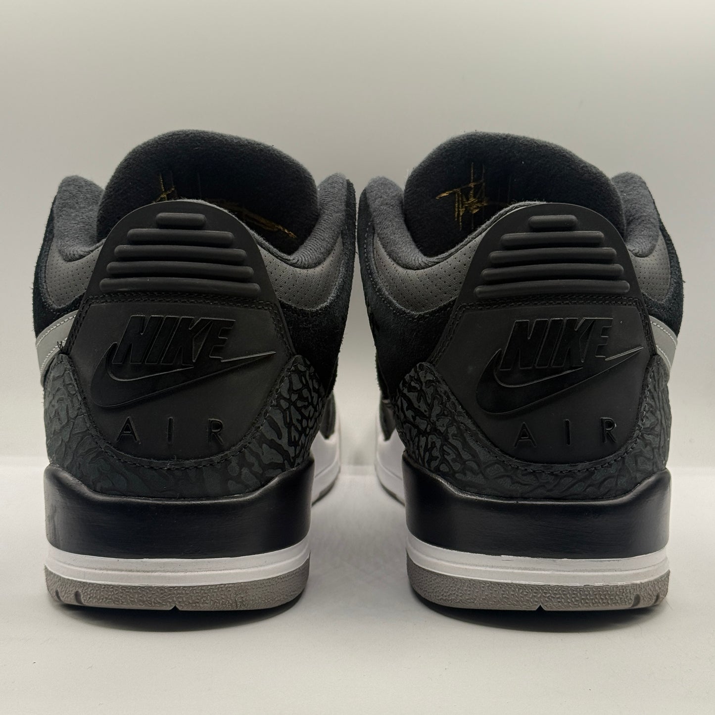 (USED) Jordan 3 Black Tinker Size 13