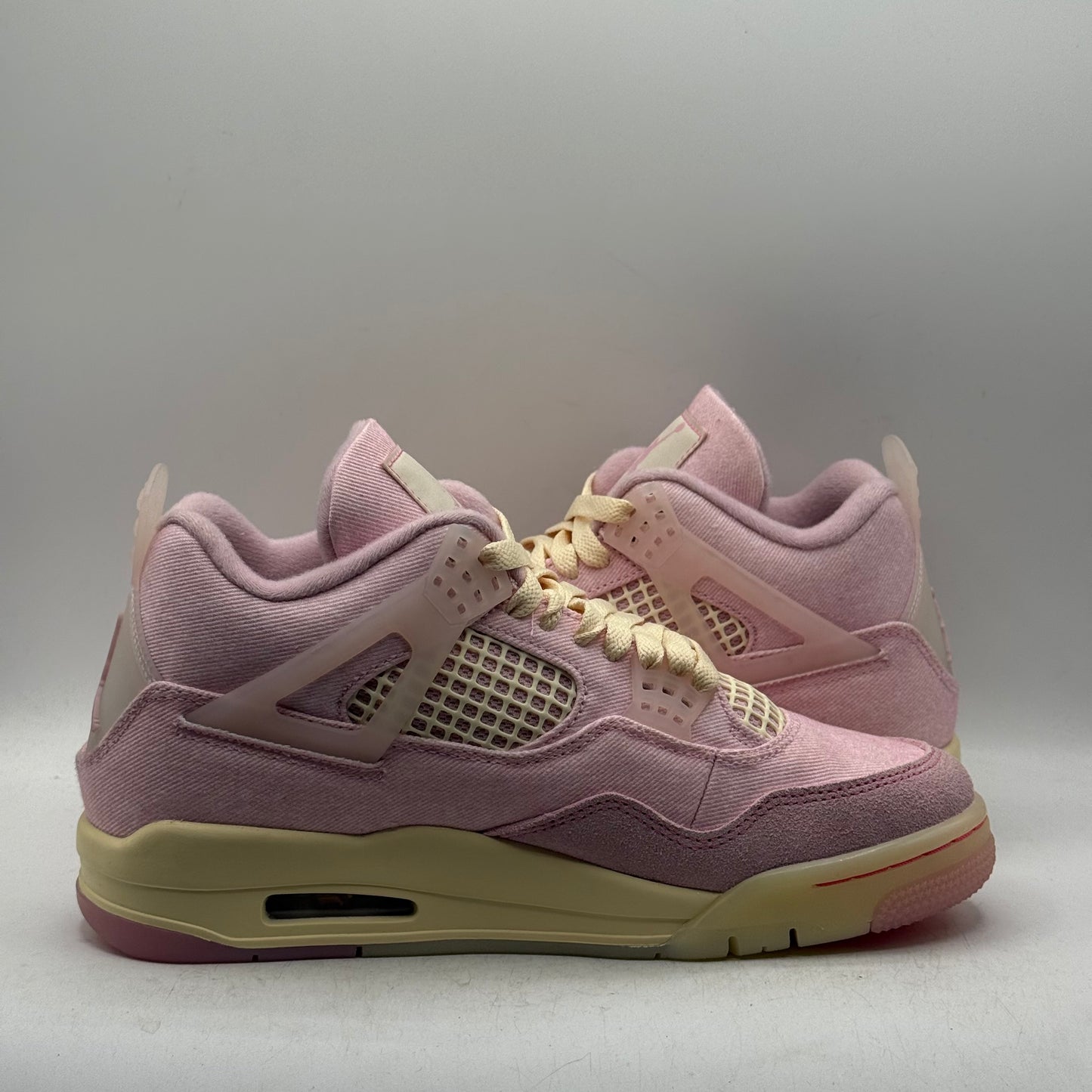 (USED) Jordan 4 Iced Carmine (W) Size 8W/6.5Y