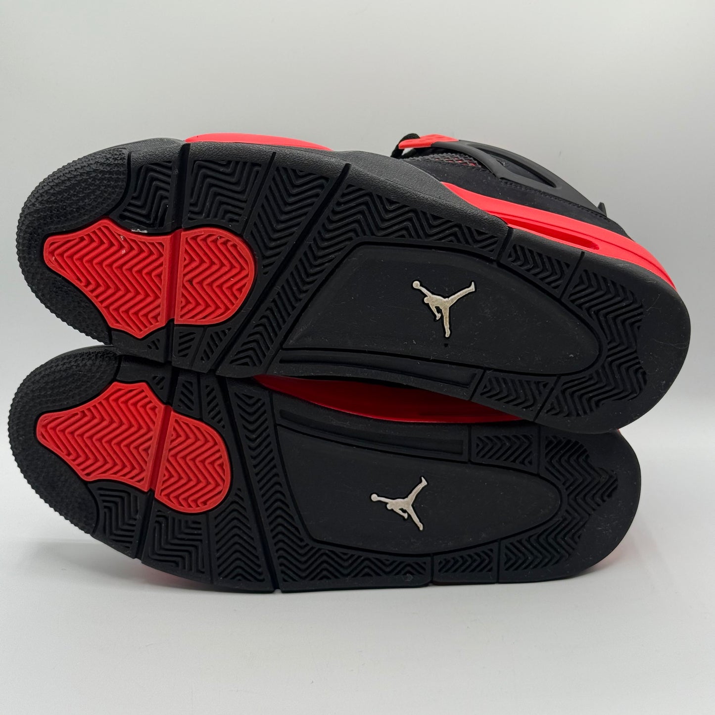 (USED) Jordan 4 Red Thunder Size 10