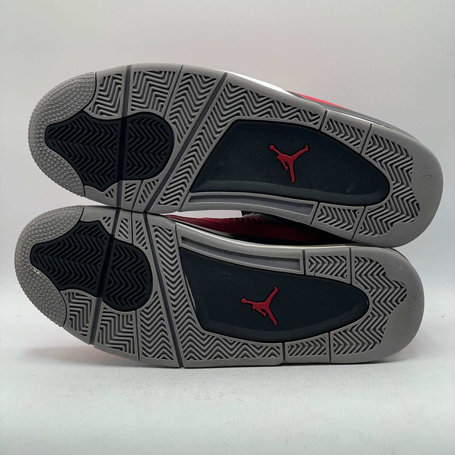 (USED) Jordan 4 Toro Bravo Size 11
