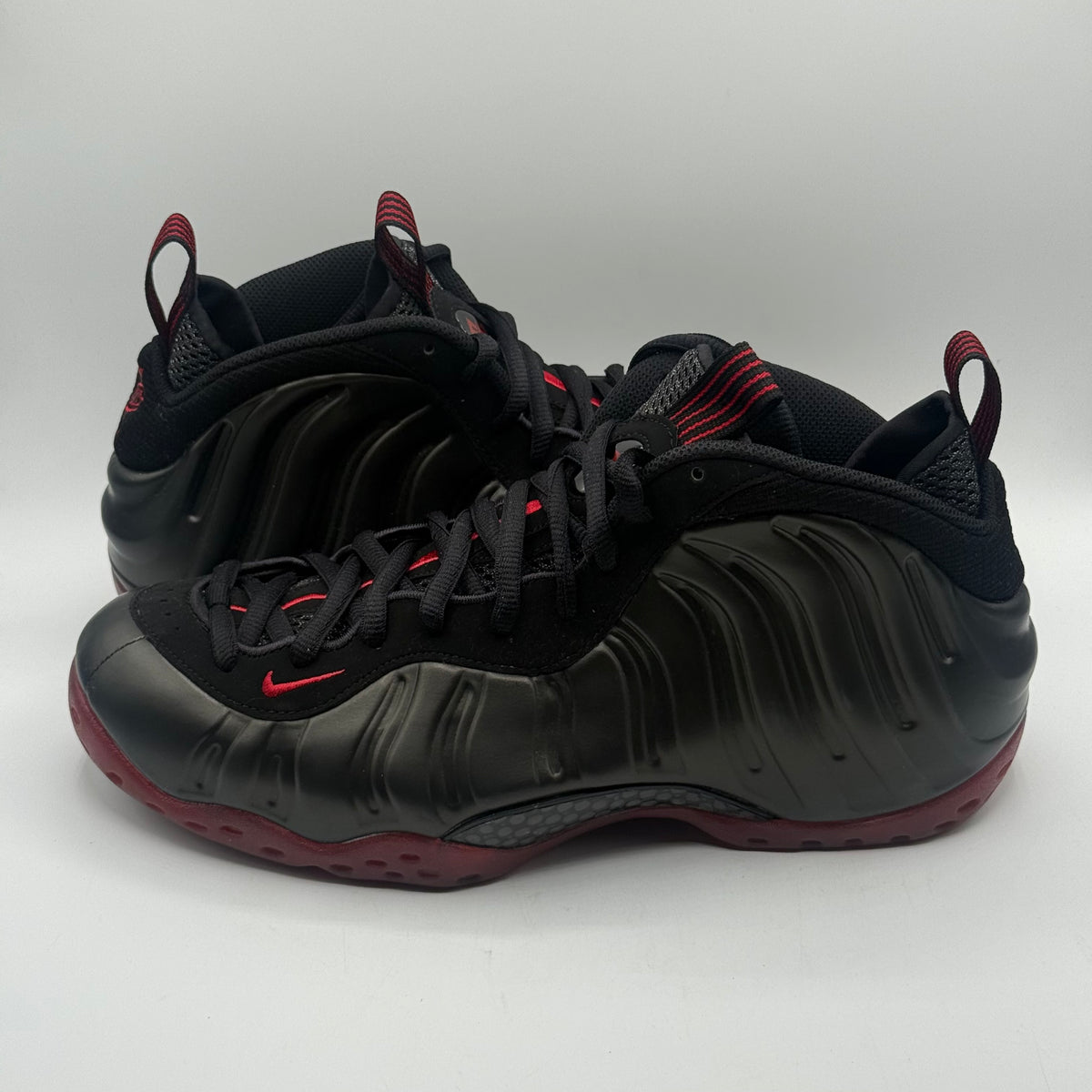 (USED) Nike Air Foamposite One Cough Drop Size 10.5
