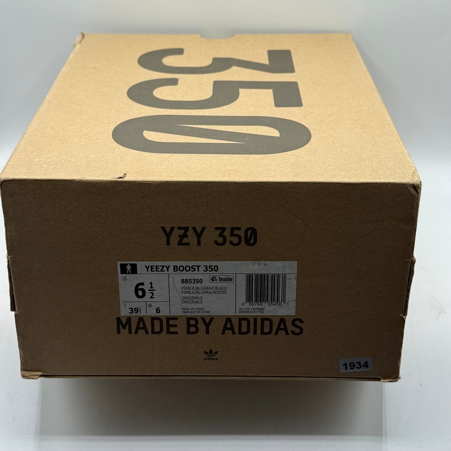 (Used) Yeezy 350 Pirate Black Size 6.5