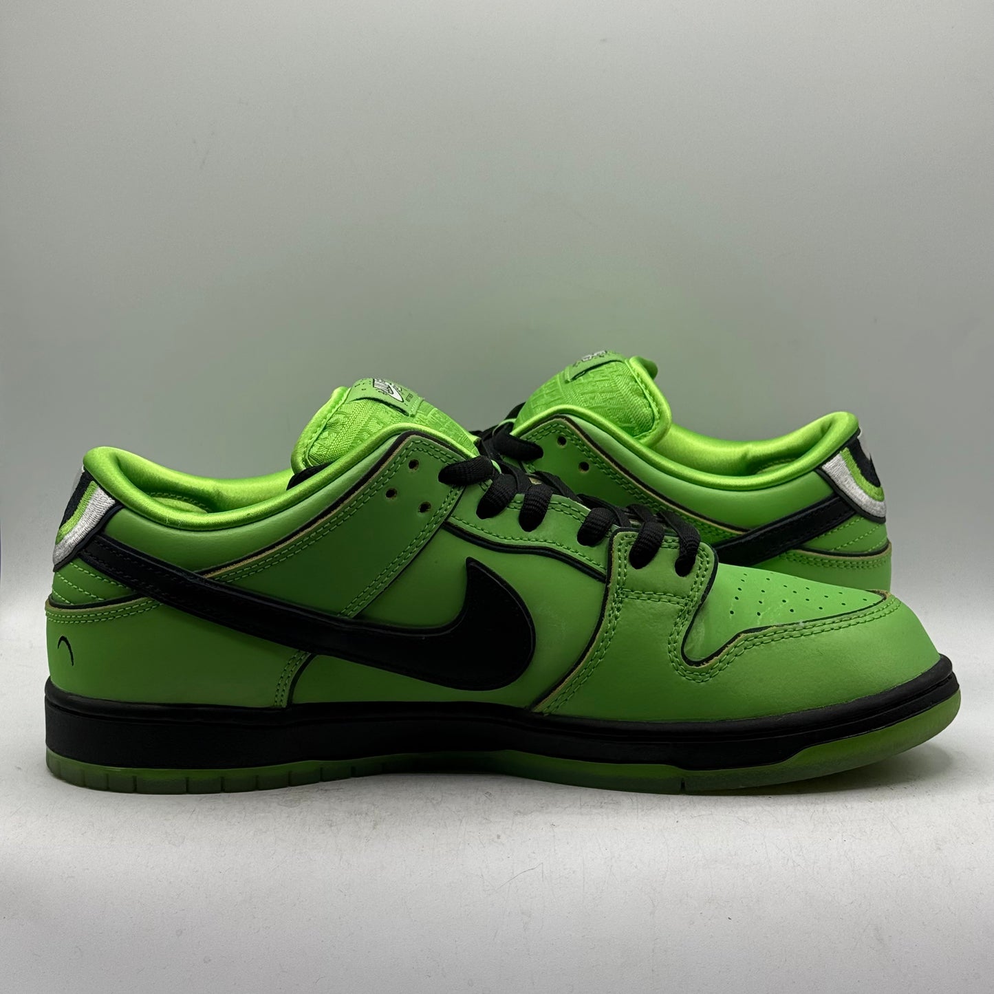 (Used) Nike SB Dunk Powerpuff Girl Buttercup Size 11.5
