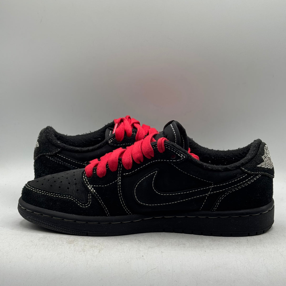 (USED) Jordan 1 Low Travis Scott Black Phantom Size 5.5